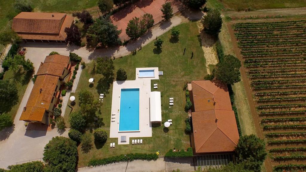 Tenuta Lamborghini Golf&Resort Panicale Esterno foto
